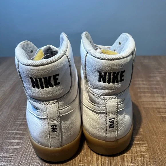 NIKE BLAZER MID '77 Men's Size 13 Shoes White Gum D07432-900 Shoes Sneakers